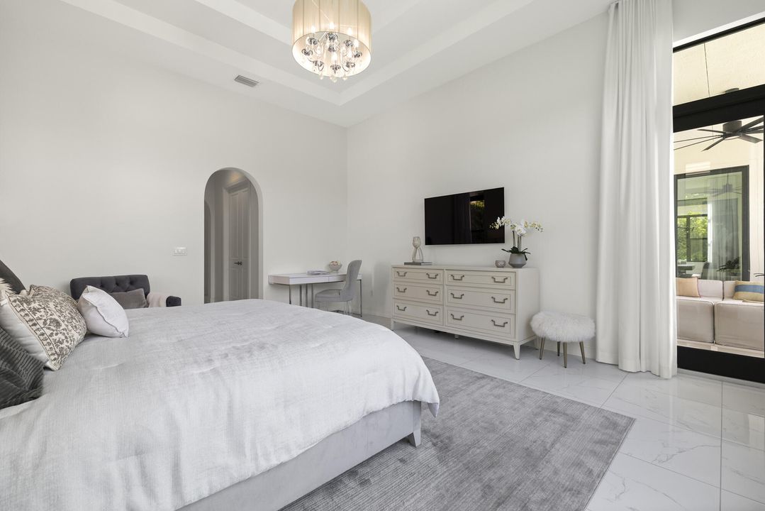 Active With Contract: $1,595,000 (4 beds, 3 baths, 3080 Square Feet)