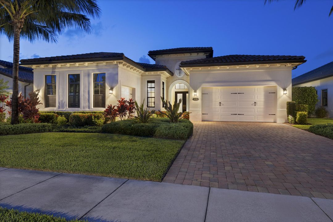 Active With Contract: $1,595,000 (4 beds, 3 baths, 3080 Square Feet)