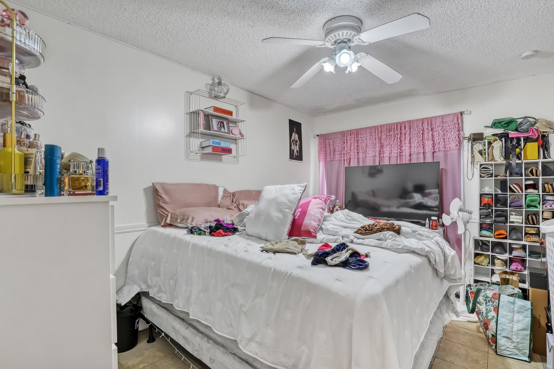 合同活跃: $170,000 (3 贝兹, 2 浴室, 1189 平方英尺)