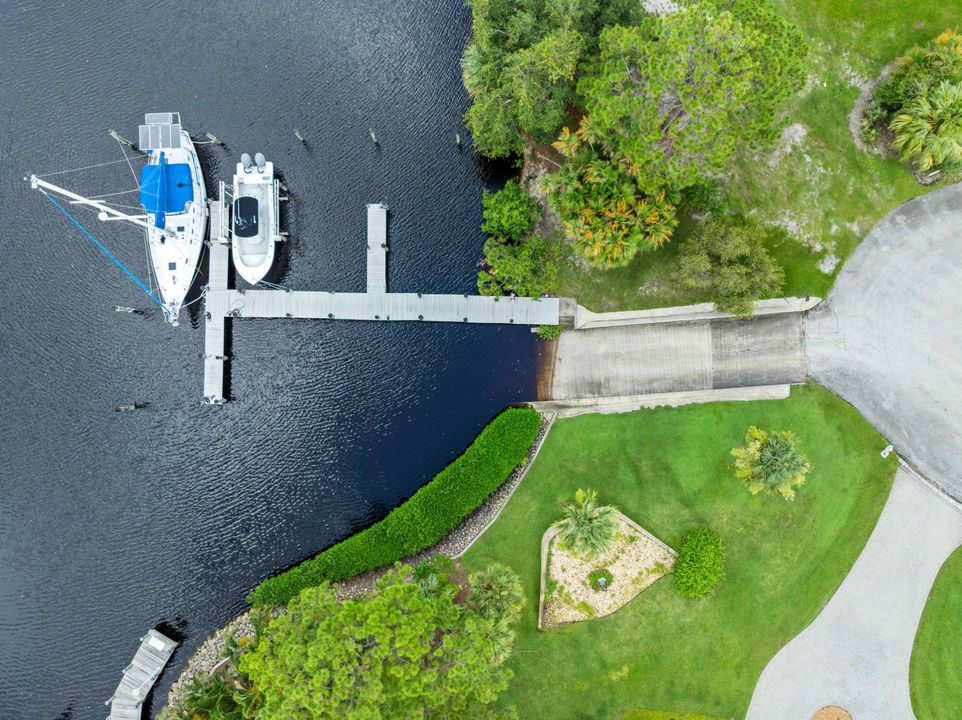 待售: $999,900 (5 贝兹, 3 浴室, 2738 平方英尺)