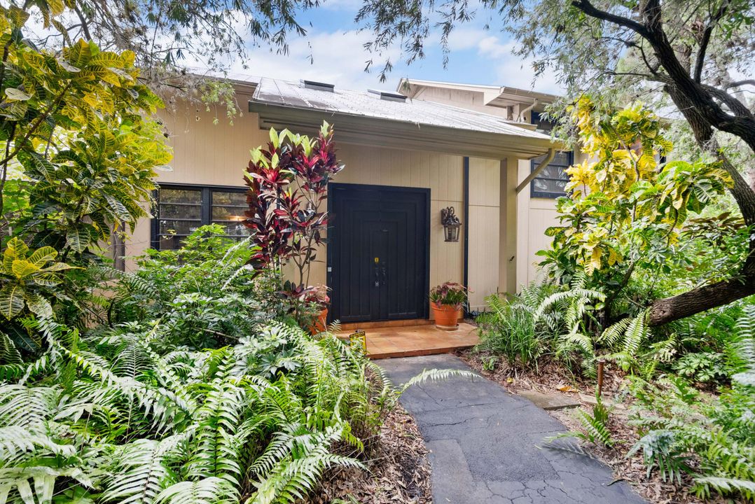 待售: $999,900 (5 贝兹, 3 浴室, 2738 平方英尺)