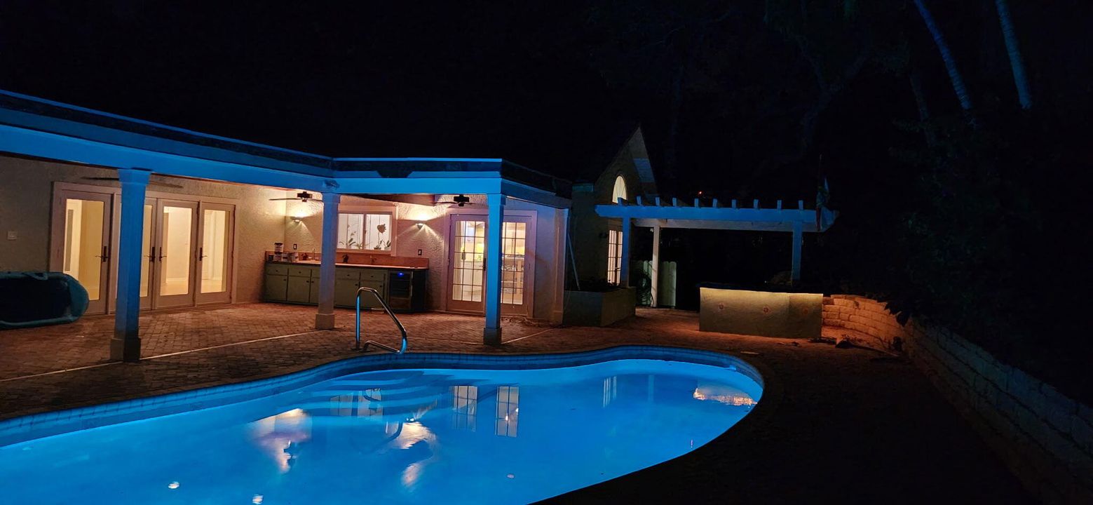 待售: $900,000 (3 贝兹, 2 浴室, 2142 平方英尺)