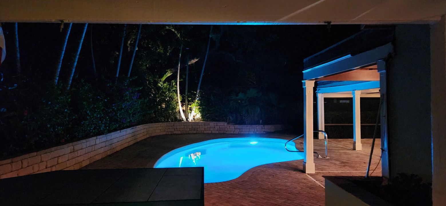 待售: $900,000 (3 贝兹, 2 浴室, 2142 平方英尺)