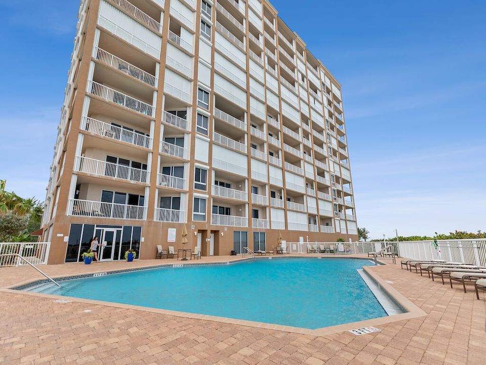 В аренду: $6,000 (3 спален, 2 ванн, 2343 Квадратных фут)