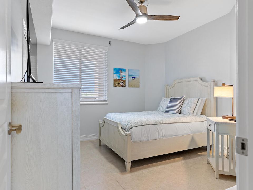 В аренду: $6,000 (3 спален, 2 ванн, 2343 Квадратных фут)