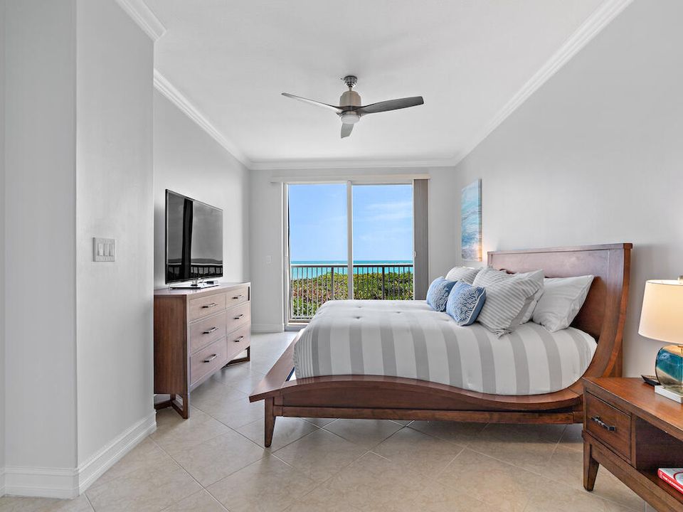 В аренду: $6,000 (3 спален, 2 ванн, 2343 Квадратных фут)