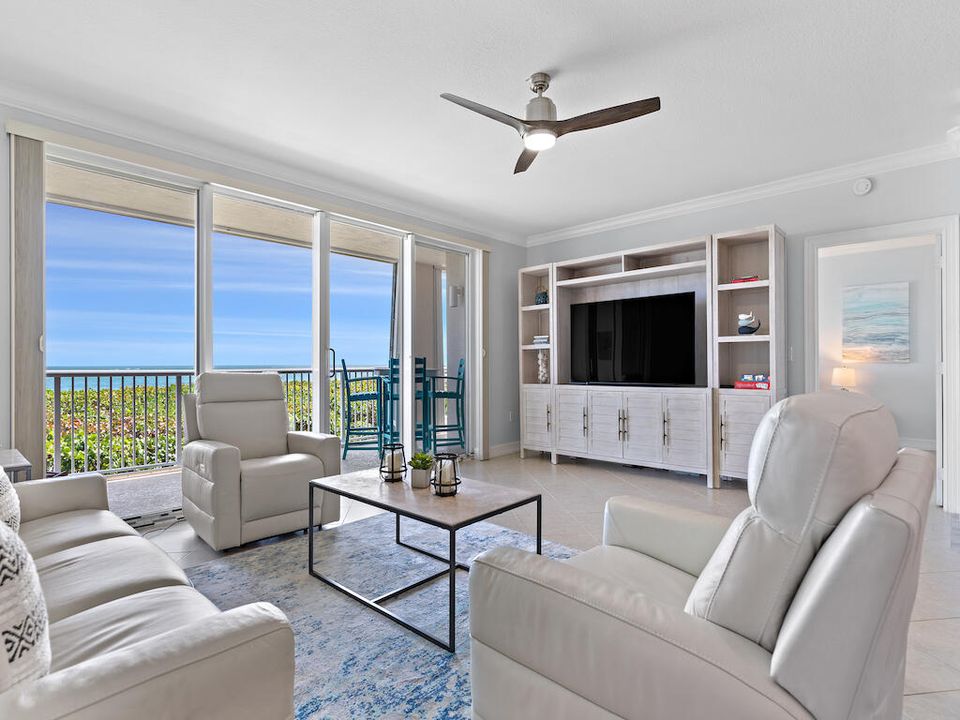 В аренду: $6,000 (3 спален, 2 ванн, 2343 Квадратных фут)