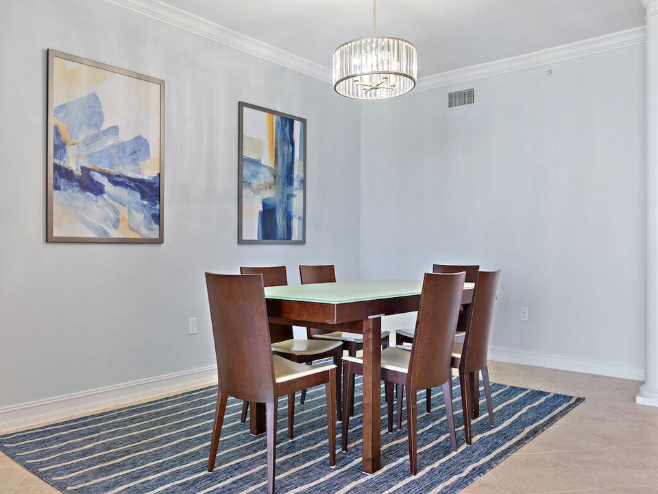 В аренду: $6,000 (3 спален, 2 ванн, 2343 Квадратных фут)