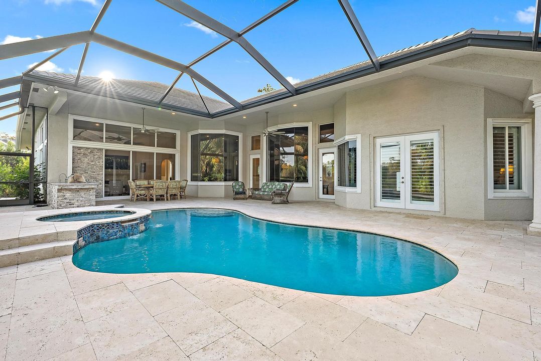 For Sale: $1,899,000 (4 beds, 4 baths, 3834 Square Feet)