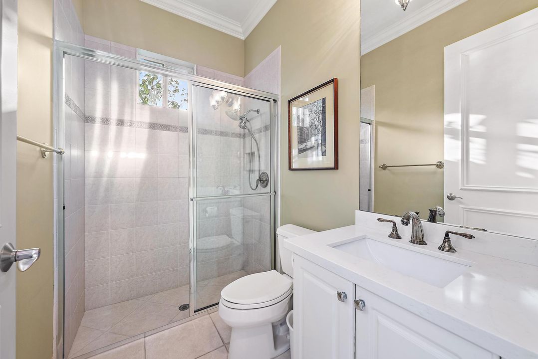 For Sale: $1,899,000 (4 beds, 4 baths, 3834 Square Feet)