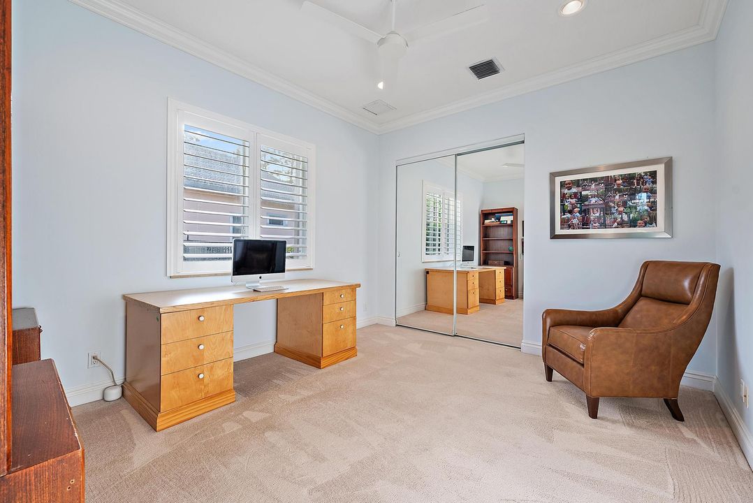 For Sale: $1,899,000 (4 beds, 4 baths, 3834 Square Feet)