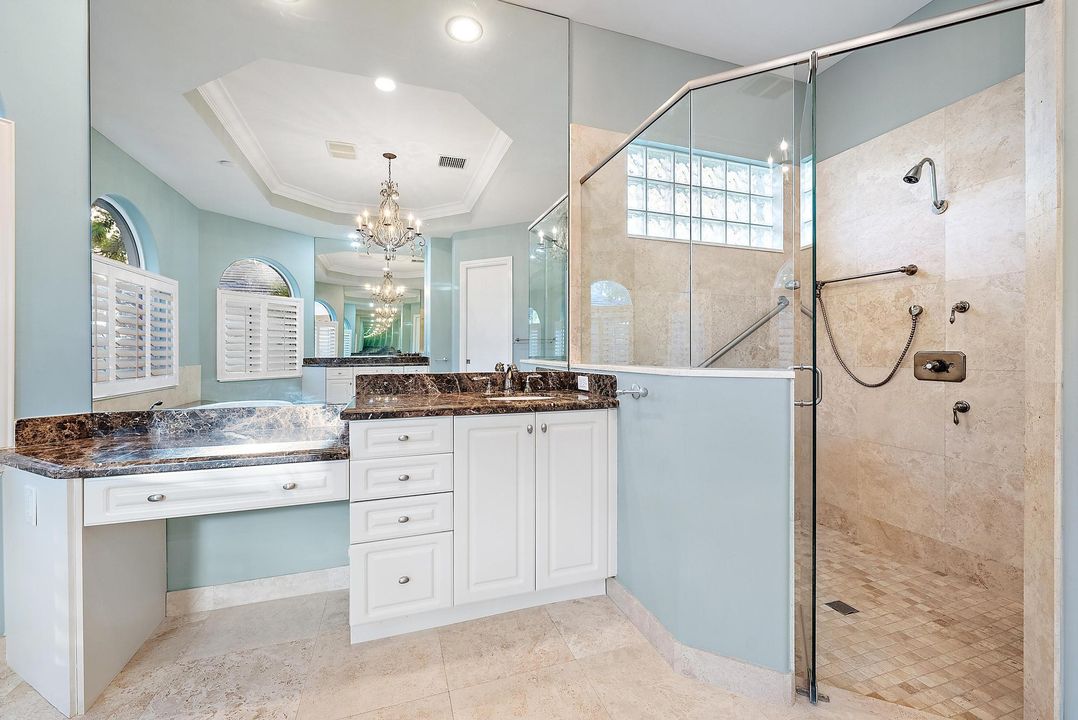 For Sale: $1,899,000 (4 beds, 4 baths, 3834 Square Feet)