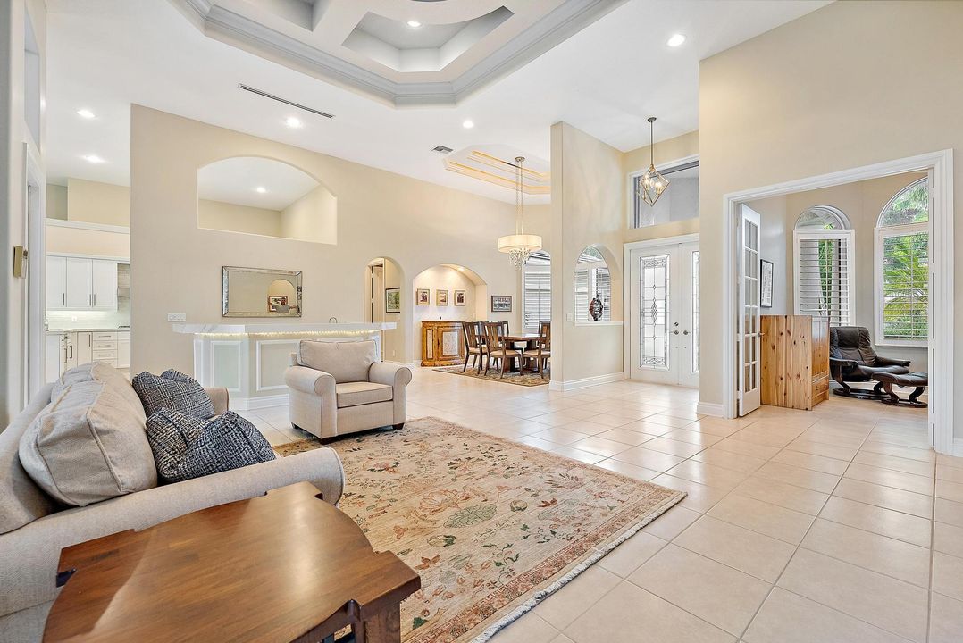 For Sale: $1,899,000 (4 beds, 4 baths, 3834 Square Feet)