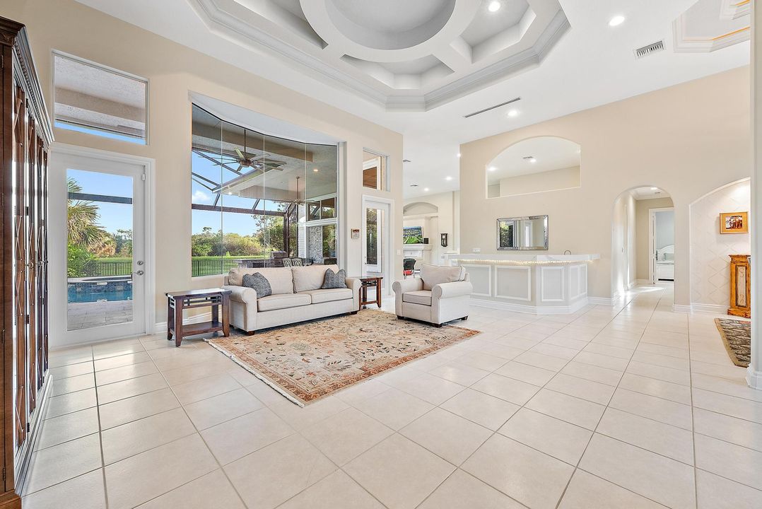 For Sale: $1,899,000 (4 beds, 4 baths, 3834 Square Feet)