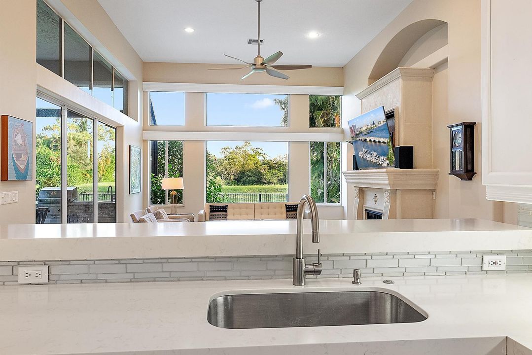 For Sale: $1,899,000 (4 beds, 4 baths, 3834 Square Feet)