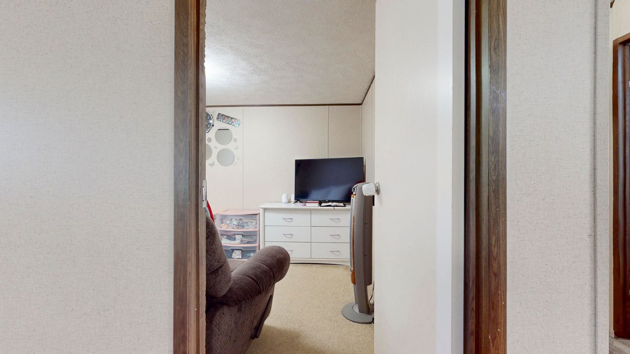 Activo con contrato: $89,999 (3 camas, 2 baños, 960 Pies cuadrados)