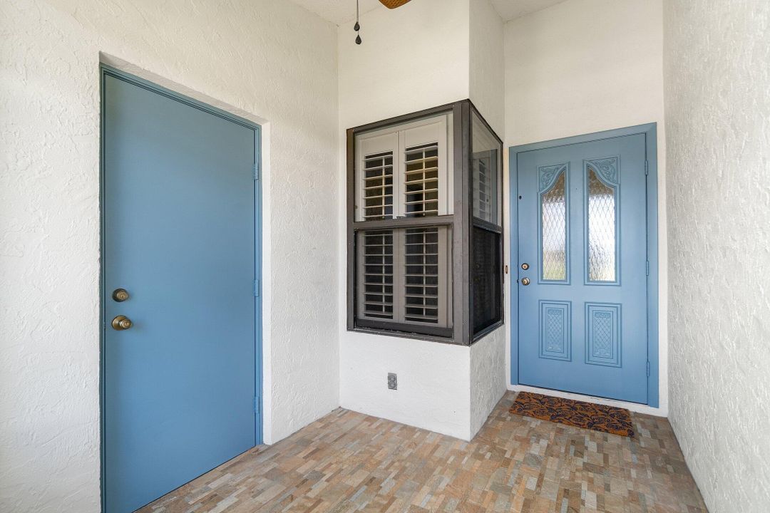 En Venta: $325,000 (2 camas, 2 baños, 1363 Pies cuadrados)