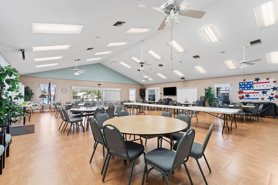 En Venta: $325,000 (2 camas, 2 baños, 1363 Pies cuadrados)