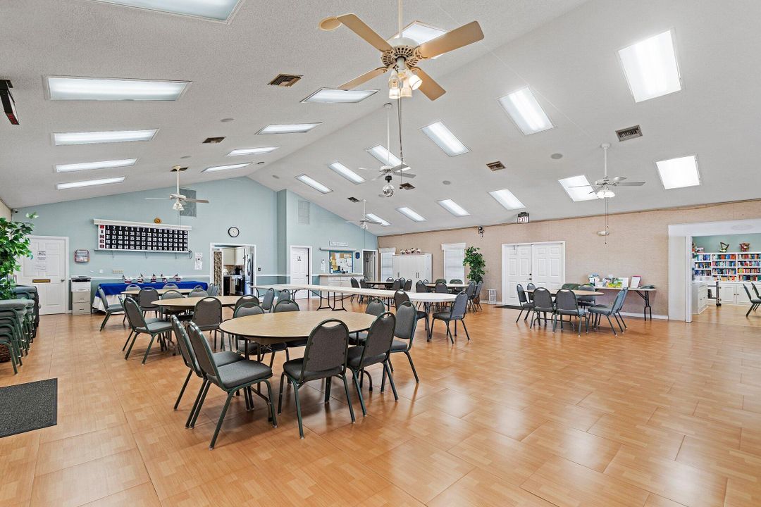 En Venta: $325,000 (2 camas, 2 baños, 1363 Pies cuadrados)