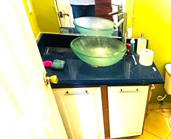 En Venta: $389,900 (4 camas, 2 baños, 1595 Pies cuadrados)