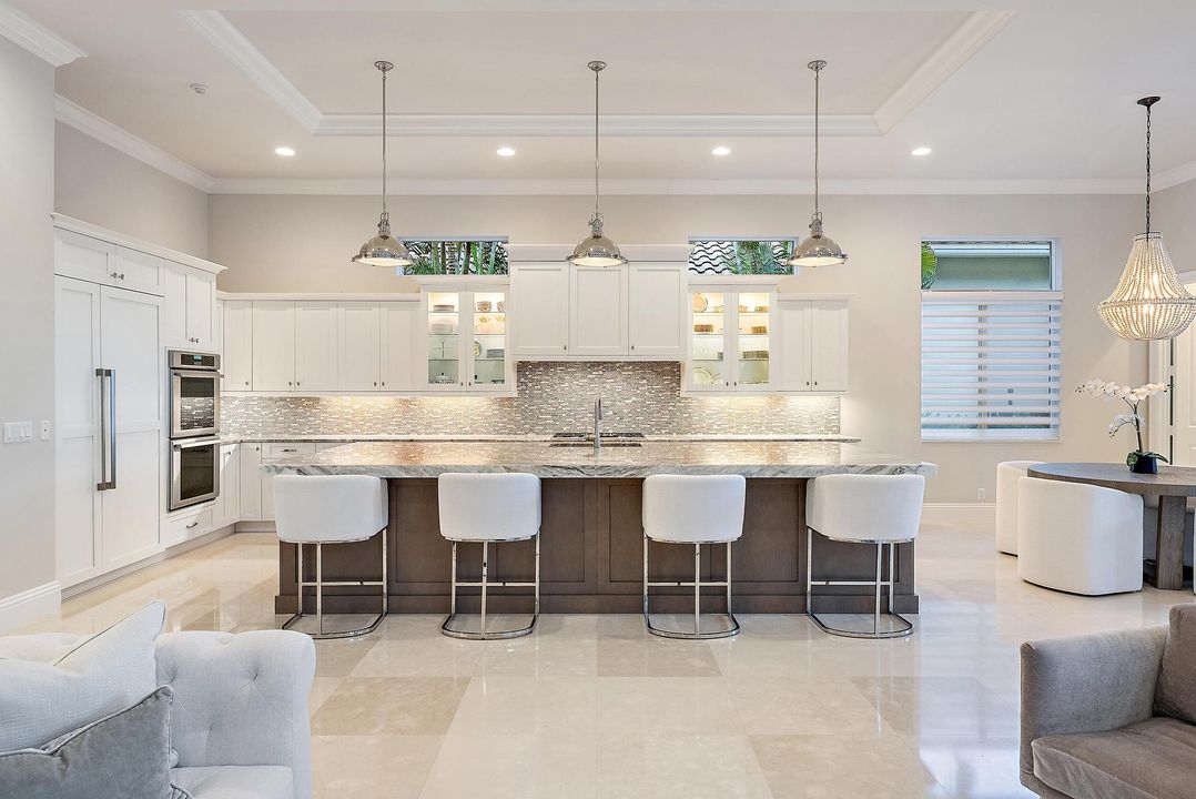 Active With Contract: $3,650,000 (4 beds, 4 baths, 4358 Square Feet)