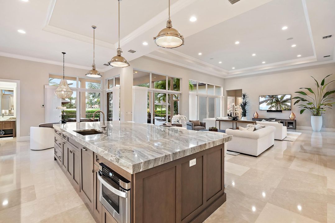 Active With Contract: $3,650,000 (4 beds, 4 baths, 4358 Square Feet)