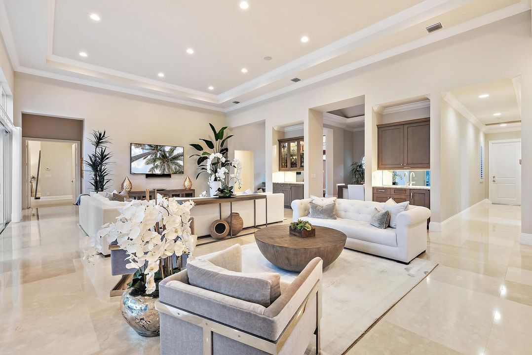 Active With Contract: $3,650,000 (4 beds, 4 baths, 4358 Square Feet)