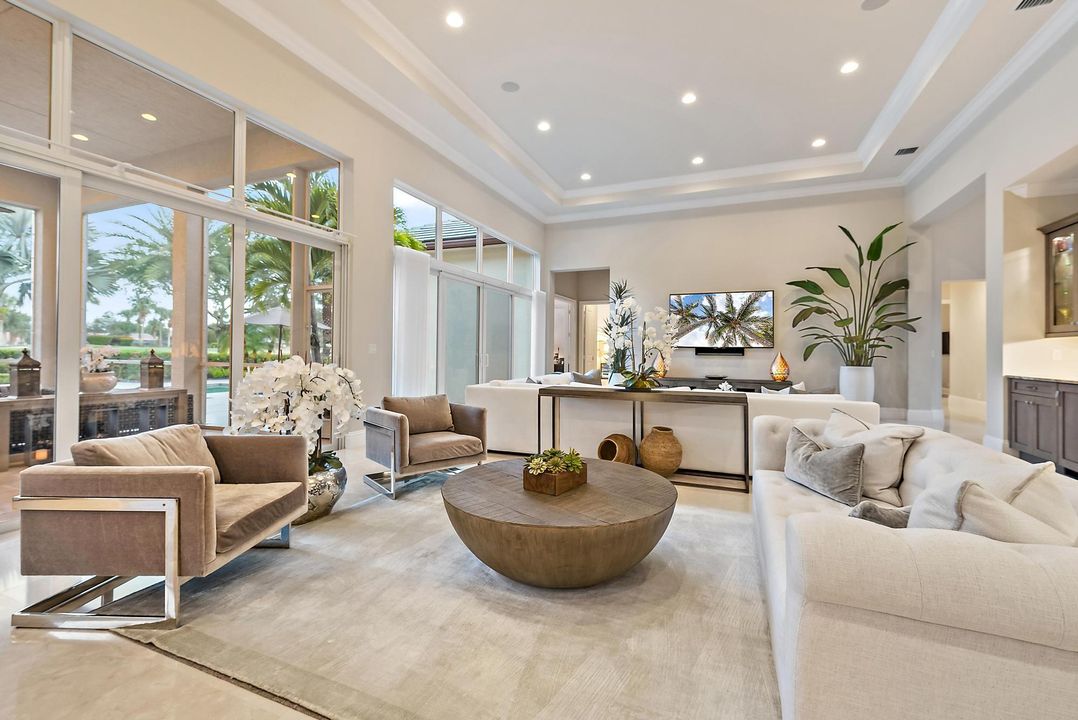 Active With Contract: $3,650,000 (4 beds, 4 baths, 4358 Square Feet)