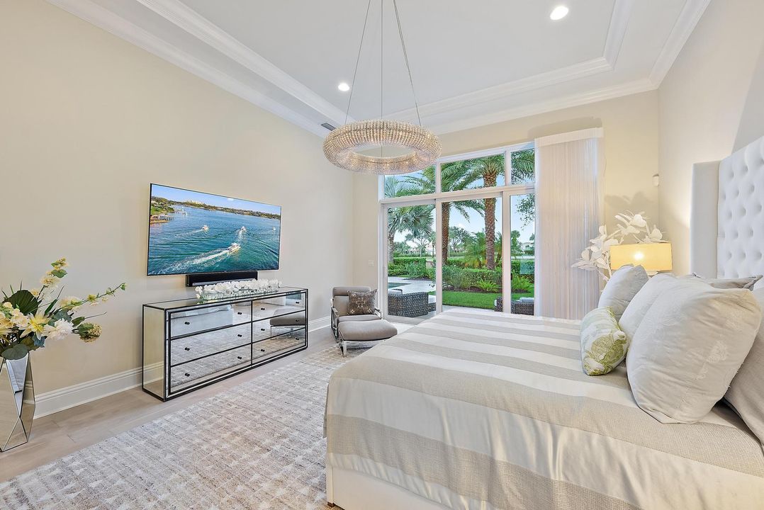 Active With Contract: $3,650,000 (4 beds, 4 baths, 4358 Square Feet)