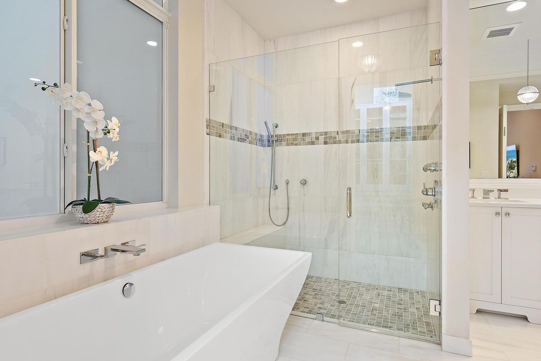 Active With Contract: $3,650,000 (4 beds, 4 baths, 4358 Square Feet)