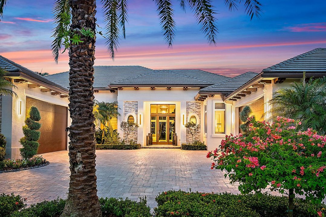 Active With Contract: $3,650,000 (4 beds, 4 baths, 4358 Square Feet)