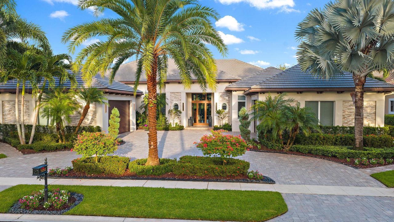 Active With Contract: $3,650,000 (4 beds, 4 baths, 4358 Square Feet)