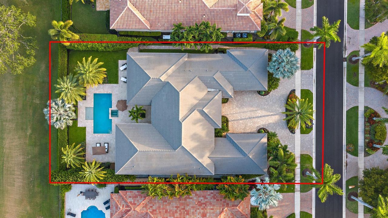 Active With Contract: $3,650,000 (4 beds, 4 baths, 4358 Square Feet)