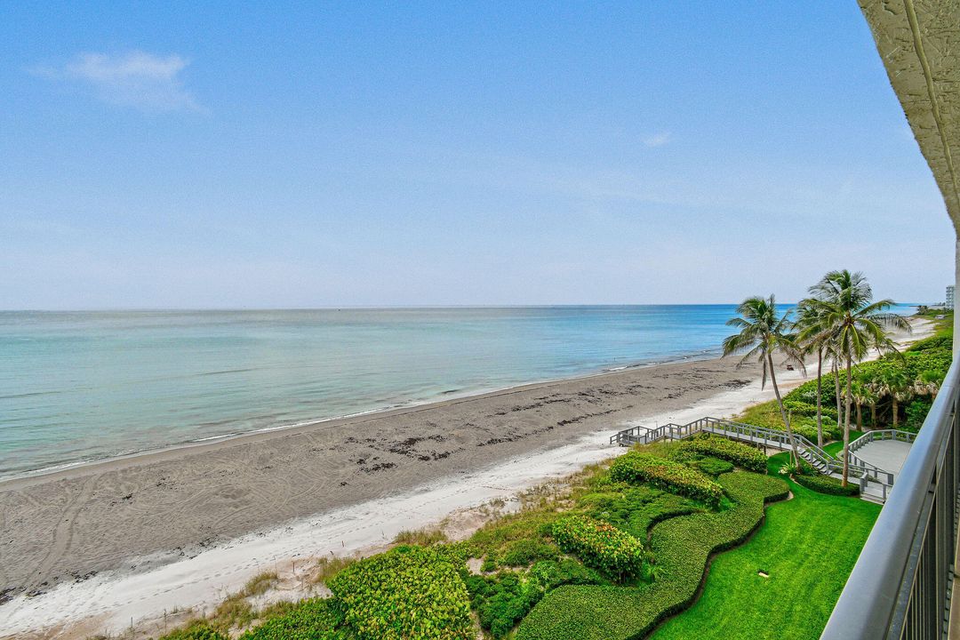 合同活跃: $2,995,000 (2 贝兹, 3 浴室, 2905 平方英尺)