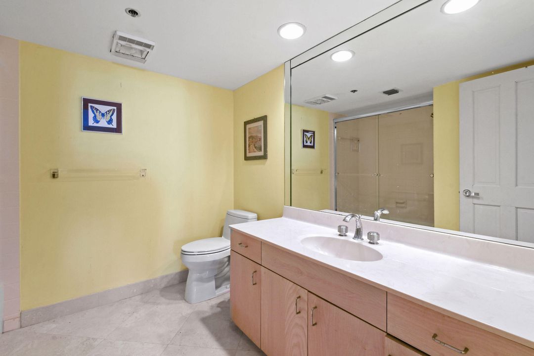 合同活跃: $2,995,000 (2 贝兹, 3 浴室, 2905 平方英尺)