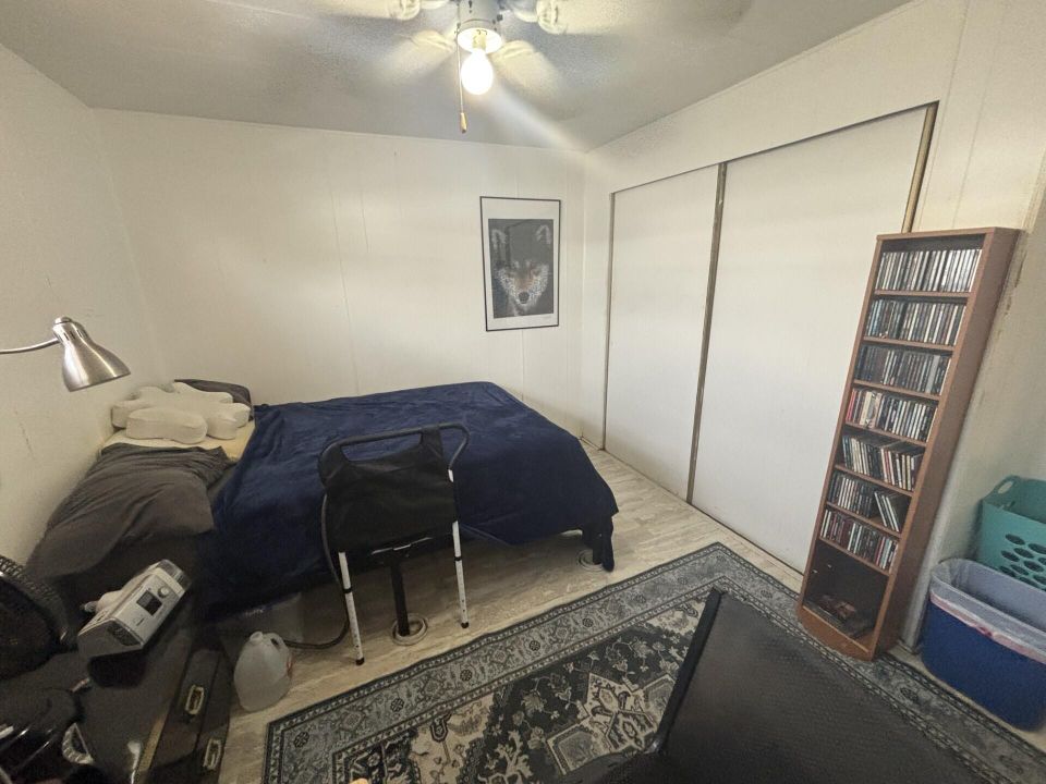 待售: $63,000 (3 贝兹, 2 浴室, 1368 平方英尺)