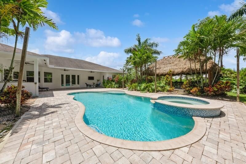 Active With Contract: $1,495,000 (4 beds, 3 baths, 2710 Square Feet)