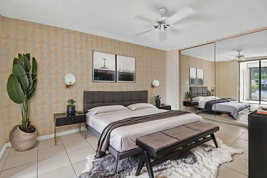 合同活跃: $185,000 (3 贝兹, 2 浴室, 1134 平方英尺)