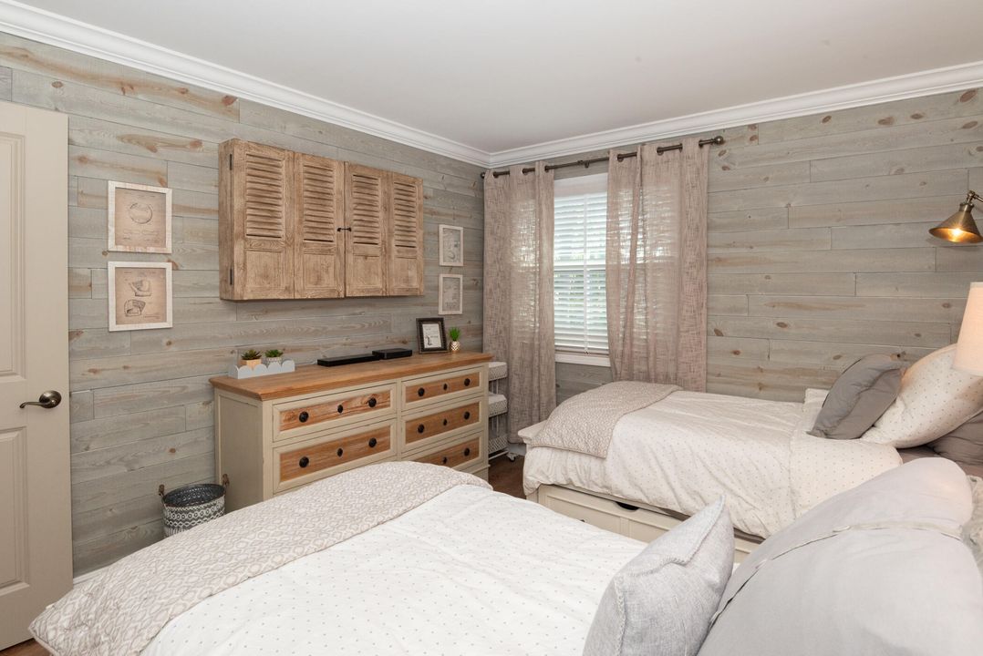 En Venta: $649,000 (2 camas, 2 baños, 1184 Pies cuadrados)