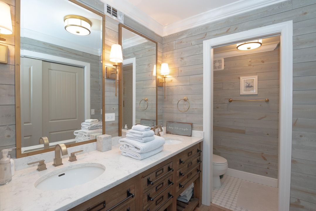 En Venta: $649,000 (2 camas, 2 baños, 1184 Pies cuadrados)