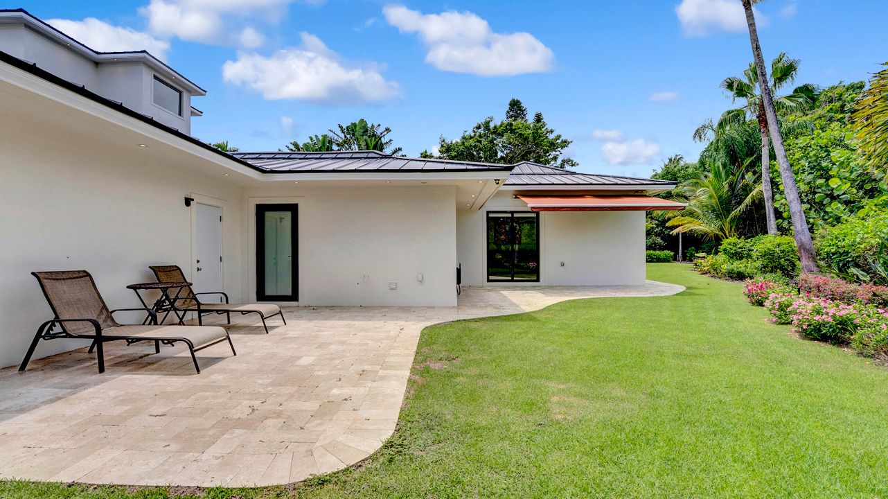 For Sale: $3,900,000 (4 beds, 4 baths, 4750 Square Feet)