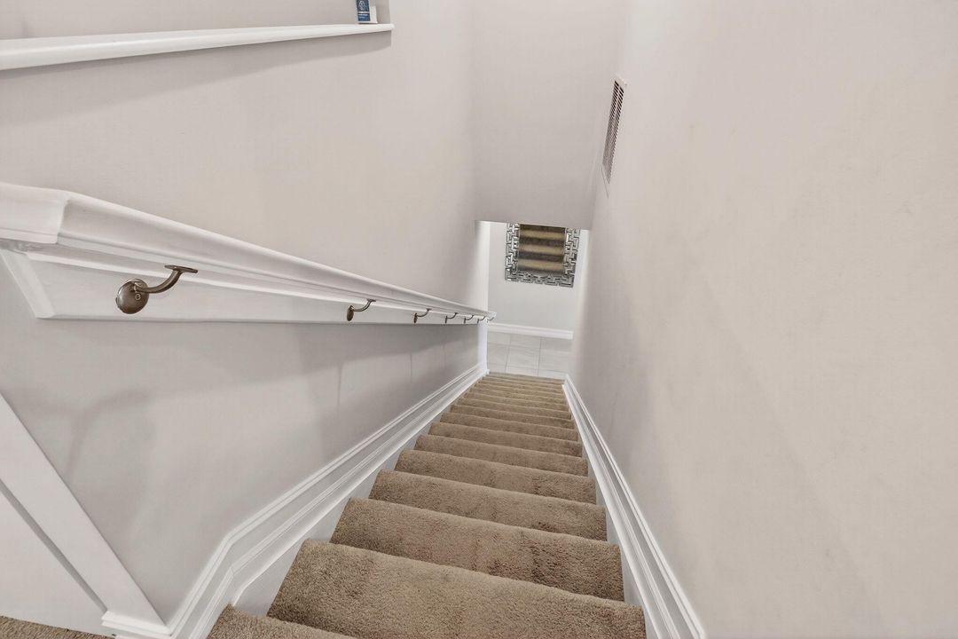 En Venta: $510,000 (3 camas, 2 baños, 2218 Pies cuadrados)