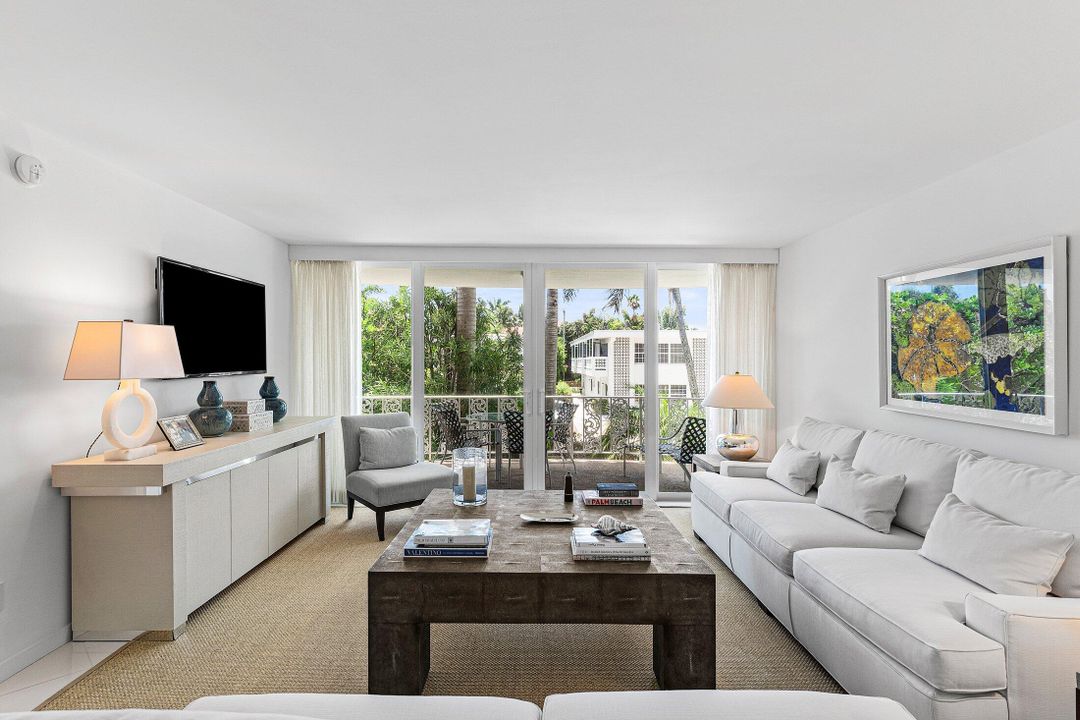 Недавно арендовано: $20,000 (2 спален, 2 ванн, 1287 Квадратных фут)