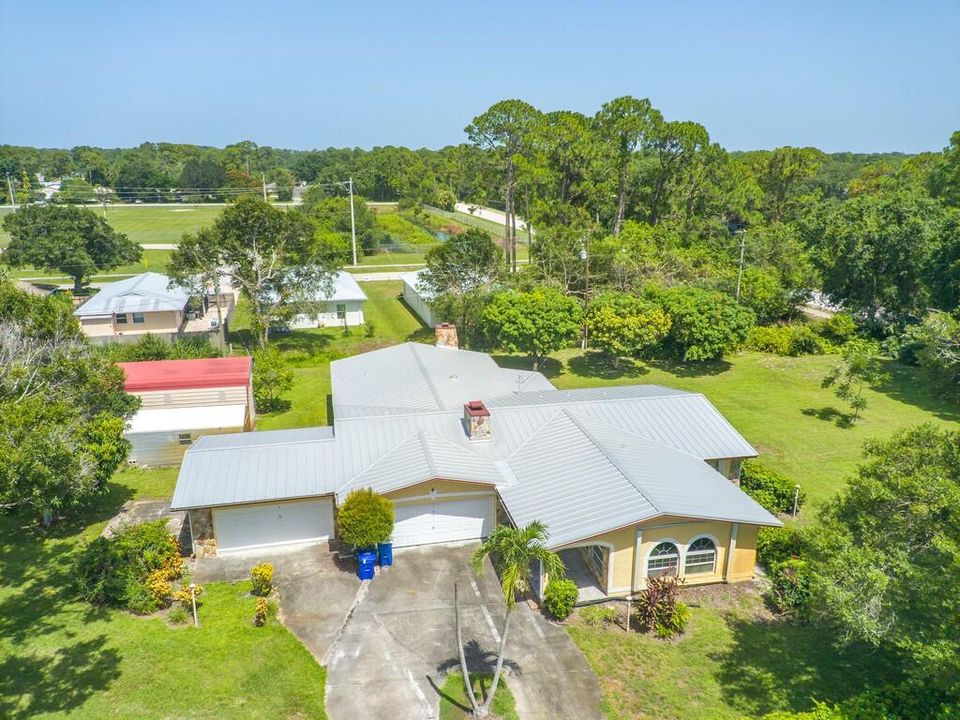 合同活跃: $485,000 (4 贝兹, 3 浴室, 2482 平方英尺)