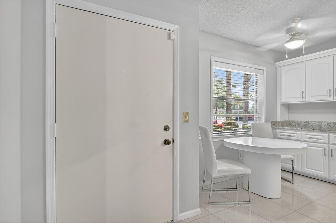 Activo con contrato: $209,000 (2 camas, 2 baños, 1516 Pies cuadrados)