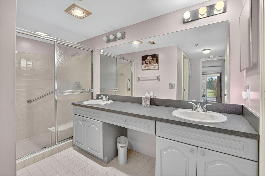 Activo con contrato: $209,000 (2 camas, 2 baños, 1516 Pies cuadrados)