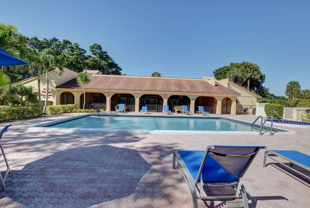 Activo con contrato: $209,000 (2 camas, 2 baños, 1516 Pies cuadrados)