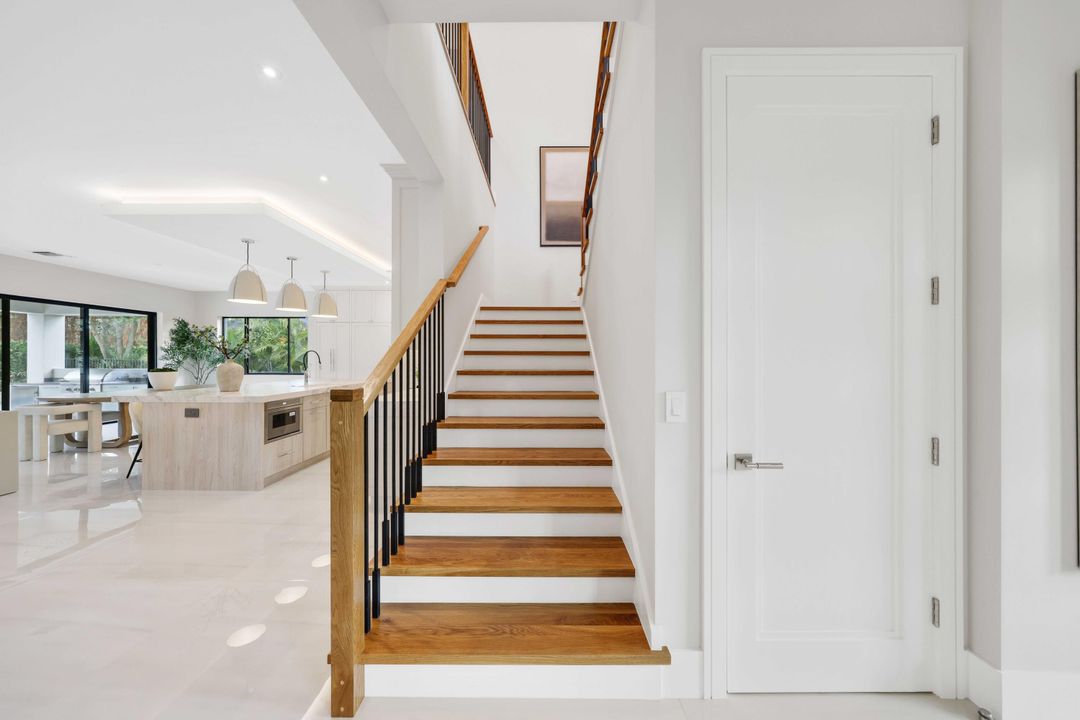 For Sale: $3,795,000 (5 beds, 5 baths, 4545 Square Feet)