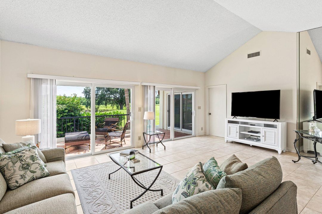 Active With Contract: $9,000 (3 beds, 3 baths, 1936 Square Feet)