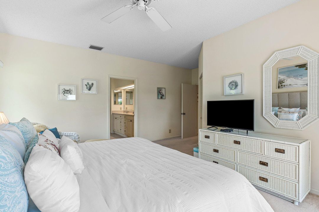 Active With Contract: $9,000 (3 beds, 3 baths, 1936 Square Feet)